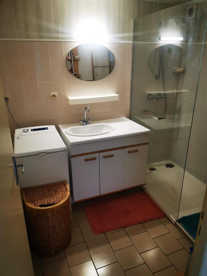chambre privée chez l'habitant et partage des partie communes Fontivillie Esterno foto