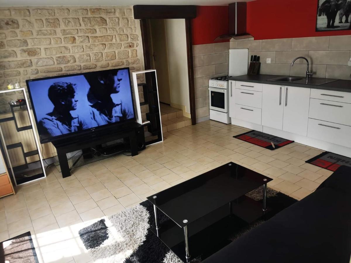 chambre privée chez l'habitant et partage des partie communes Fontivillie Esterno foto